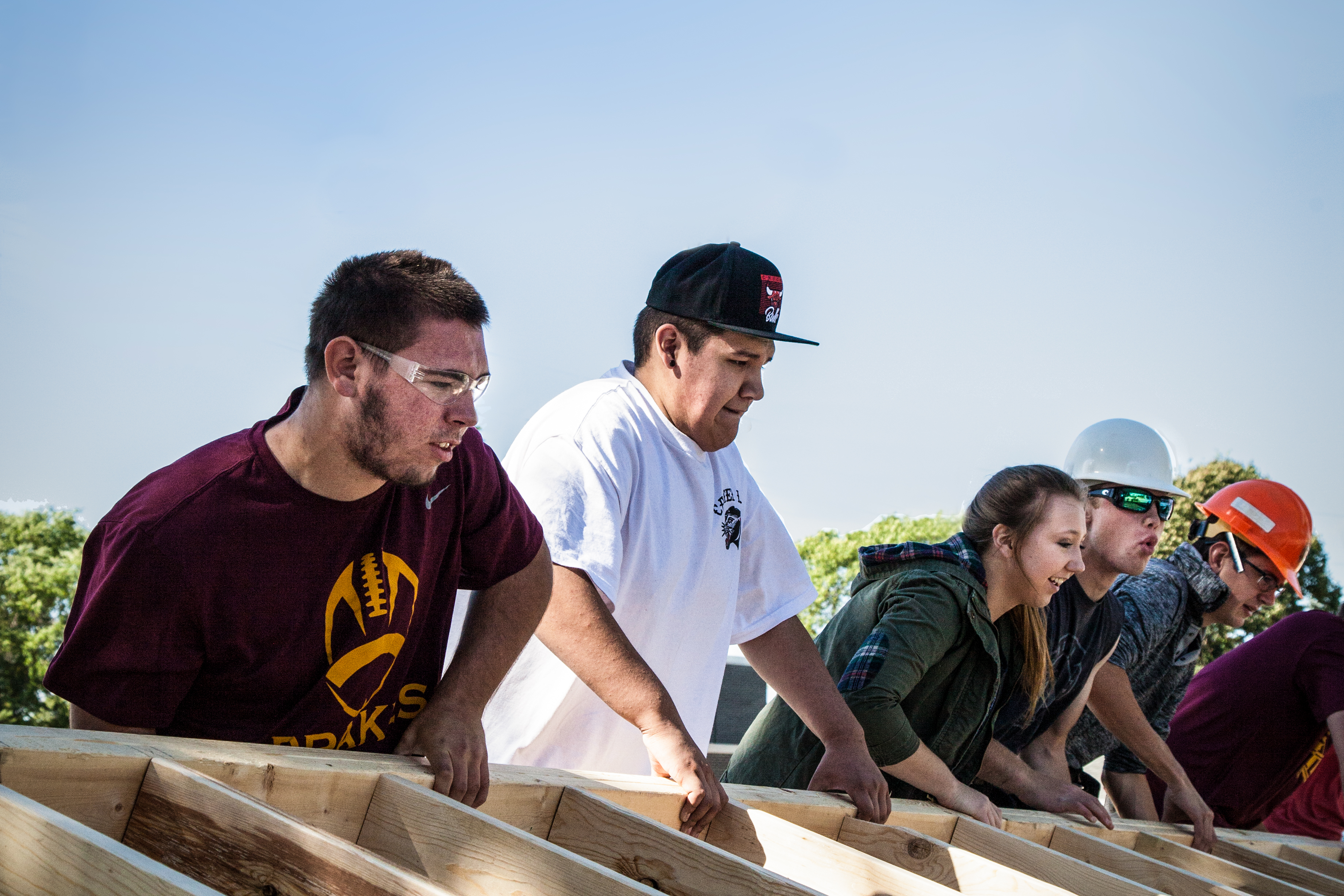 Blackduck kids raise wall