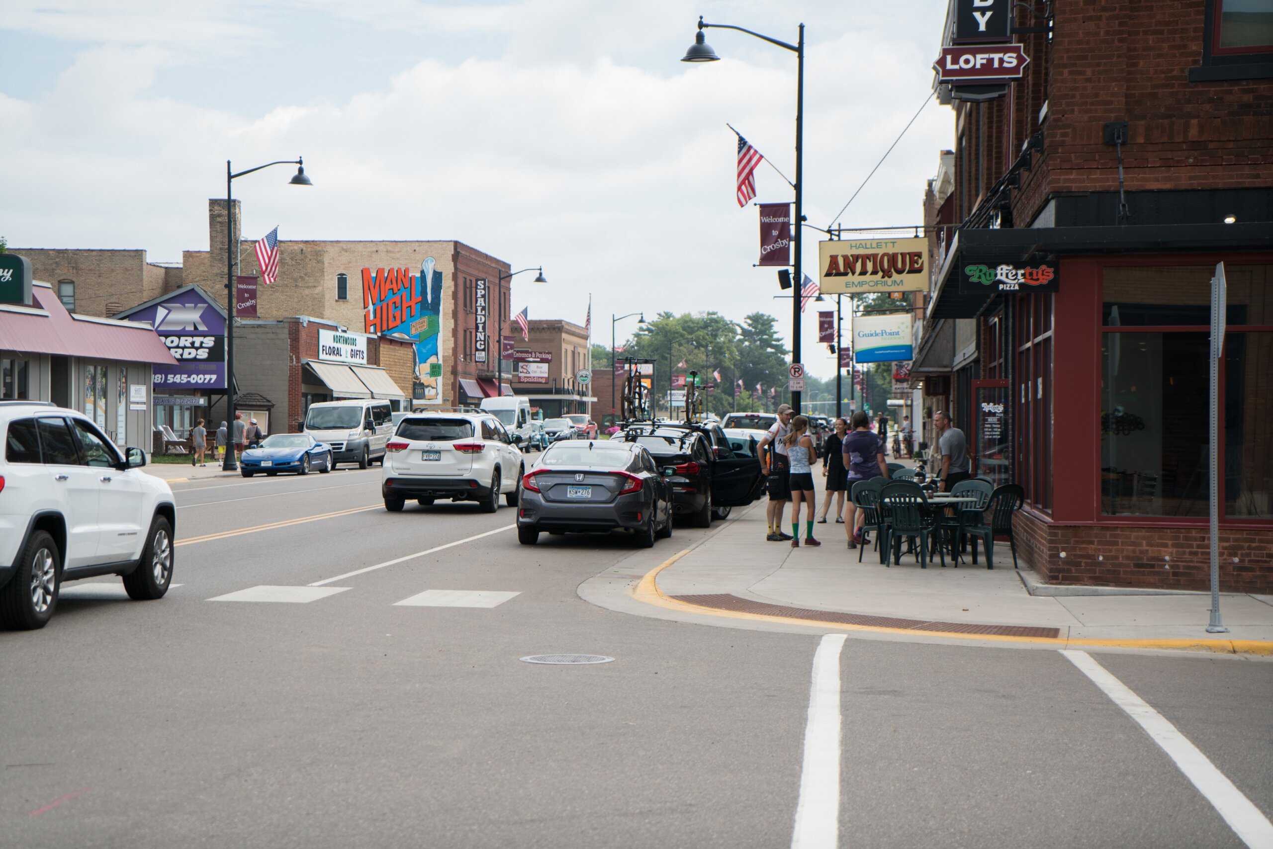 CrosbyDowntown_BusyStreet.Summer2023