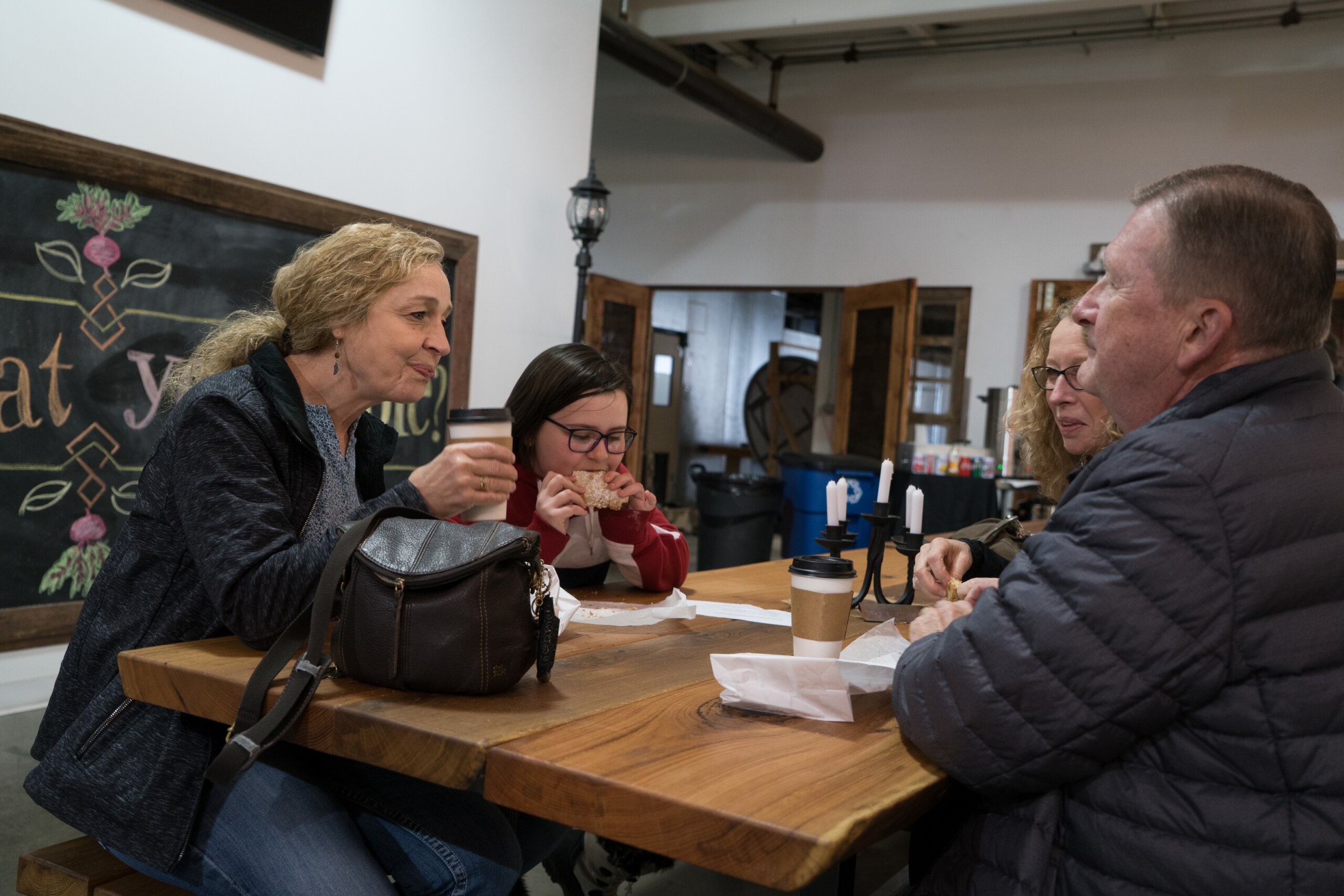 Group eating at table_Sprout2019