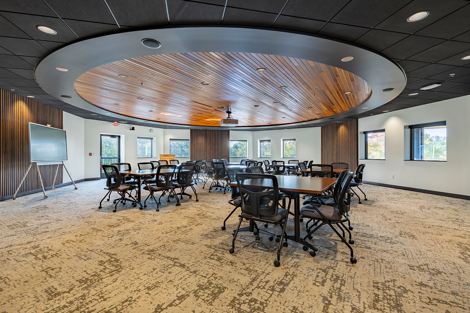 stender-meeting-room-pods-layout